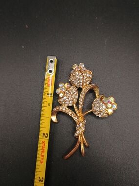 Gold Floral Crystal Bouquet Brooch - Women Jewelry
